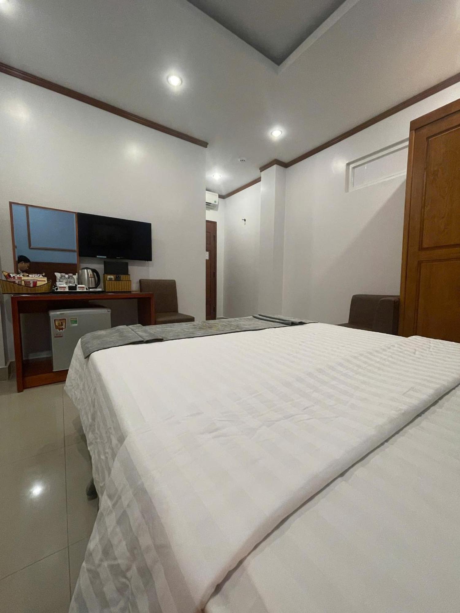 Lien Do Star Hotel Bao Loc Luaran gambar